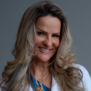 Dra.Mônica Martinelli